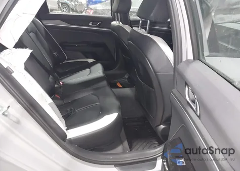 2026 Kia K5 Gt-Line Awd from USA, damaged, VIN KNAG64J70T5402573